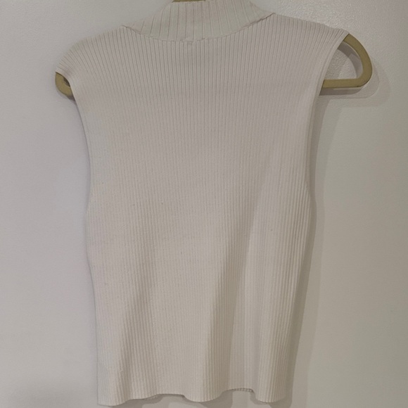 Express Cream Ribbed Tank Top - Picture 8 of 14